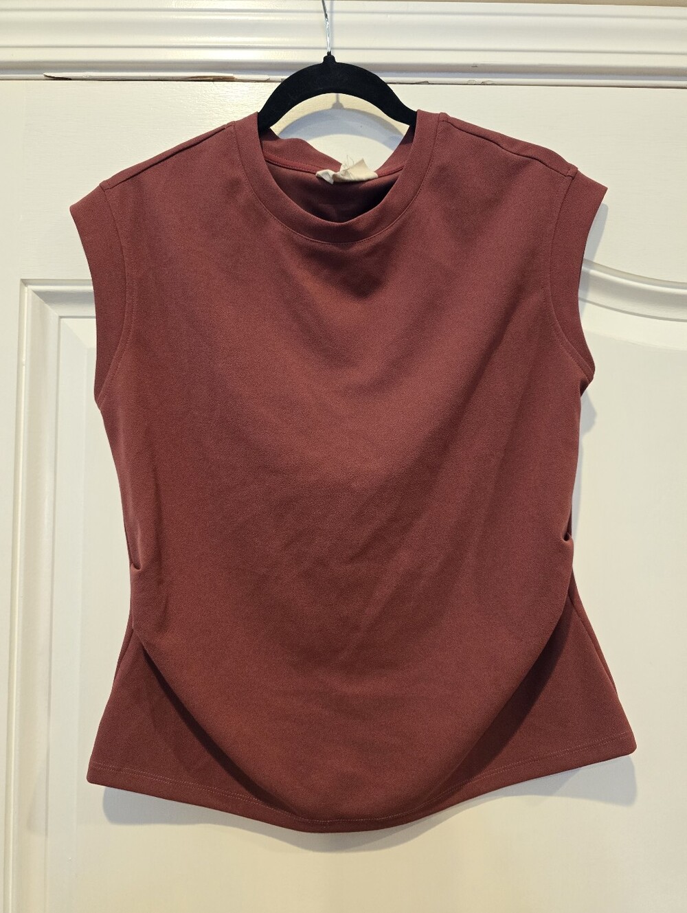 MelloDay Sleeveless Blouse, Size Small